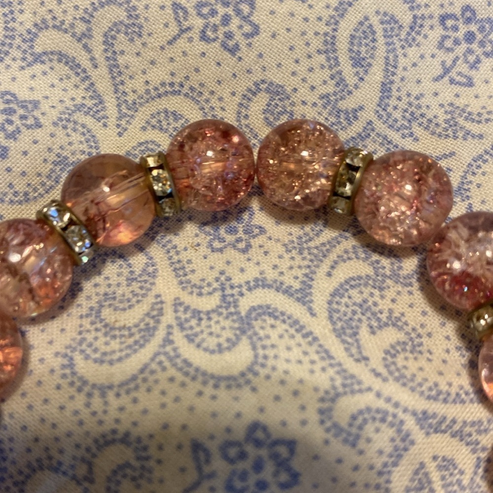 Crackled pink beads and clear rhinestone bracelet. Stretchy. - Picture 2 of 3